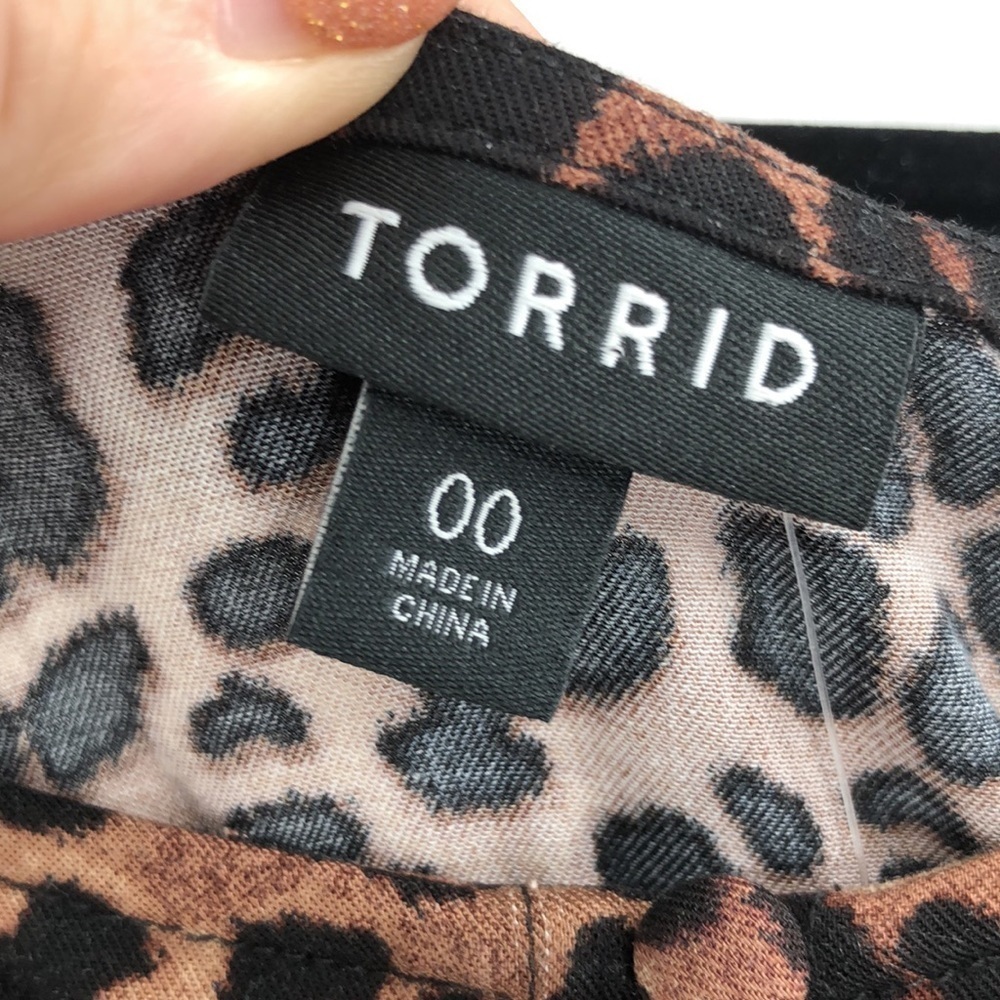 Torrid Dress Size 00 (M/L 10) Animal Print, mafia wife core - Picture 6 of 9